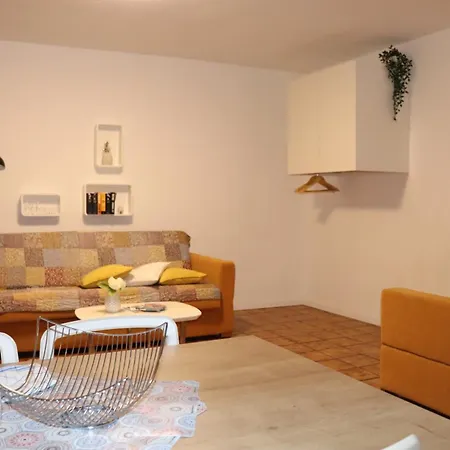 Zvezdica*** With Garden Appartement *