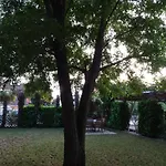 Zvezdica*** With Garden Apartment