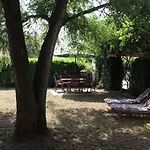 Apartment Zvezdica*** With Garden